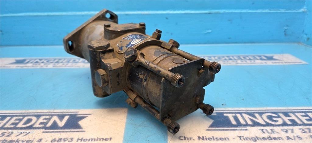 Perkins 4.192 Motorji