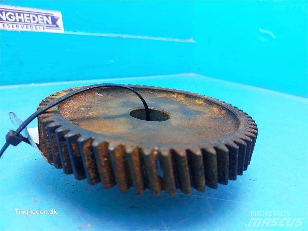  SisuDiesel 645 Motorji