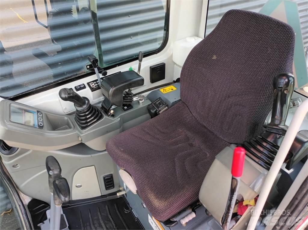 Takeuchi tb216 Mini bagri <7t