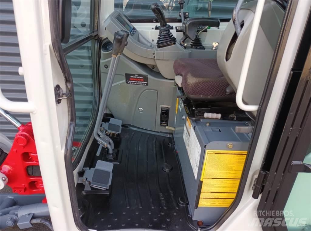 Takeuchi tb216 Mini bagri <7t