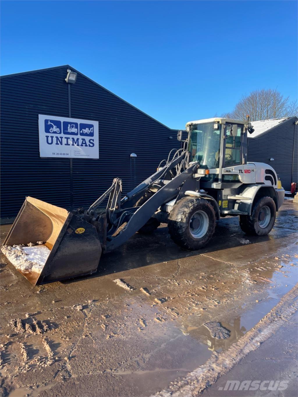 Terex TL120 Kolesni nakladalci