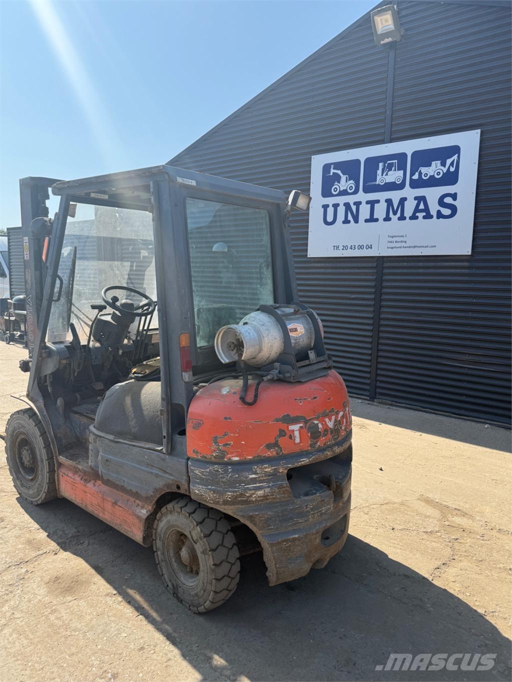 Toyota FG25 Plinski viličarji