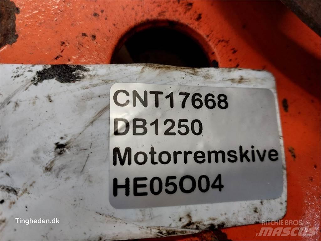 Valmet 411BL Motorji