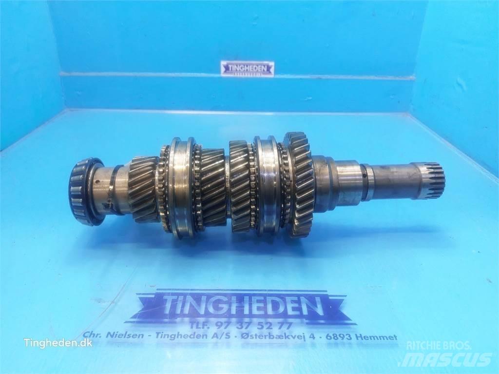 Valmet 8050 Menjalnik