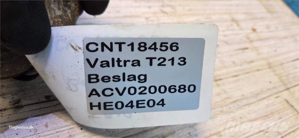 Valtra T213 Druga oprema za traktorje