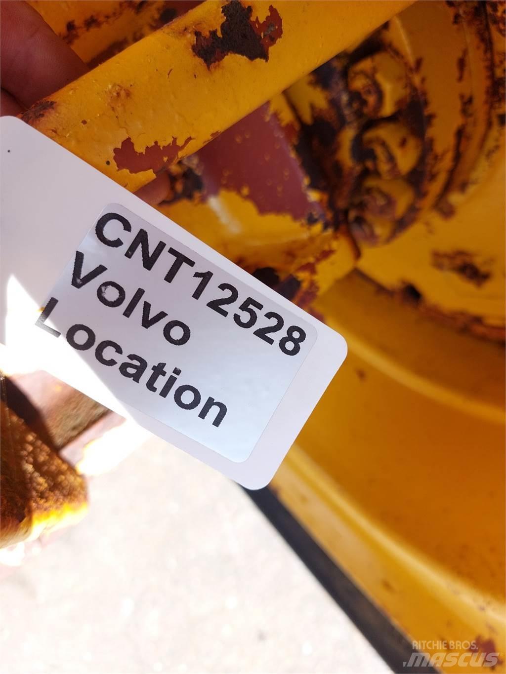 Volvo  Osi