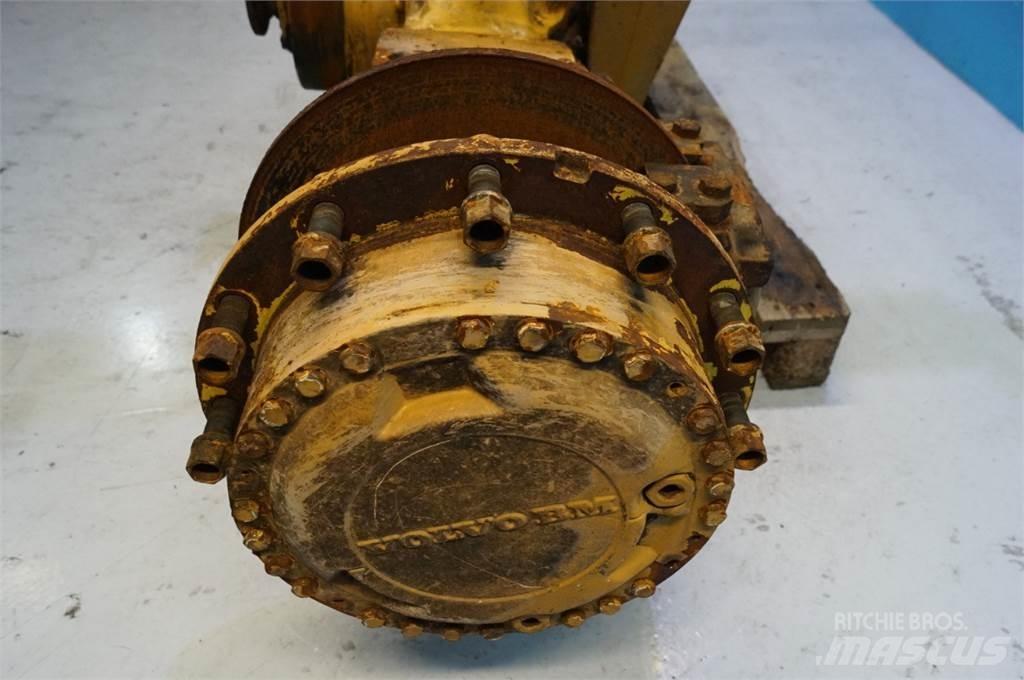 Volvo L120 Osi
