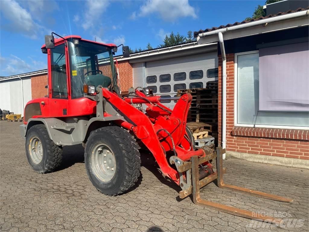 Volvo L30G Kolesni nakladalci