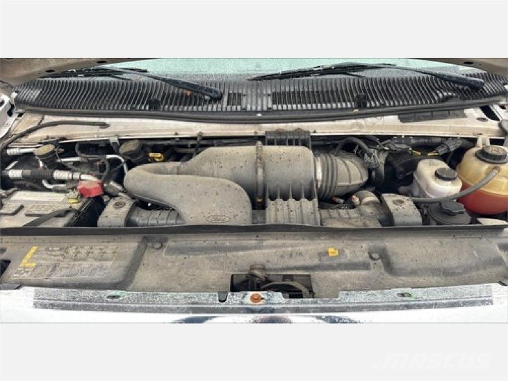 Ford E350 Tovornjaki zabojniki