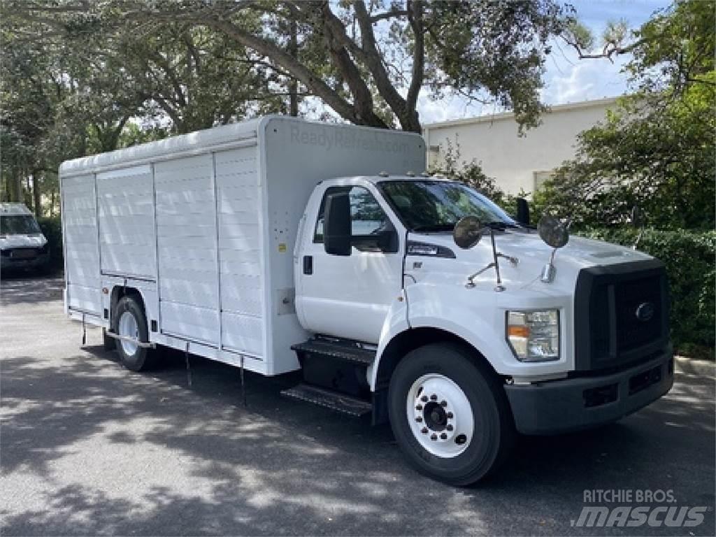 Ford F650 Tovornjaki za prevoz pijač