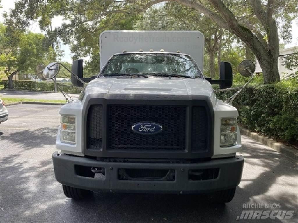 Ford F650 Tovornjaki za prevoz pijač