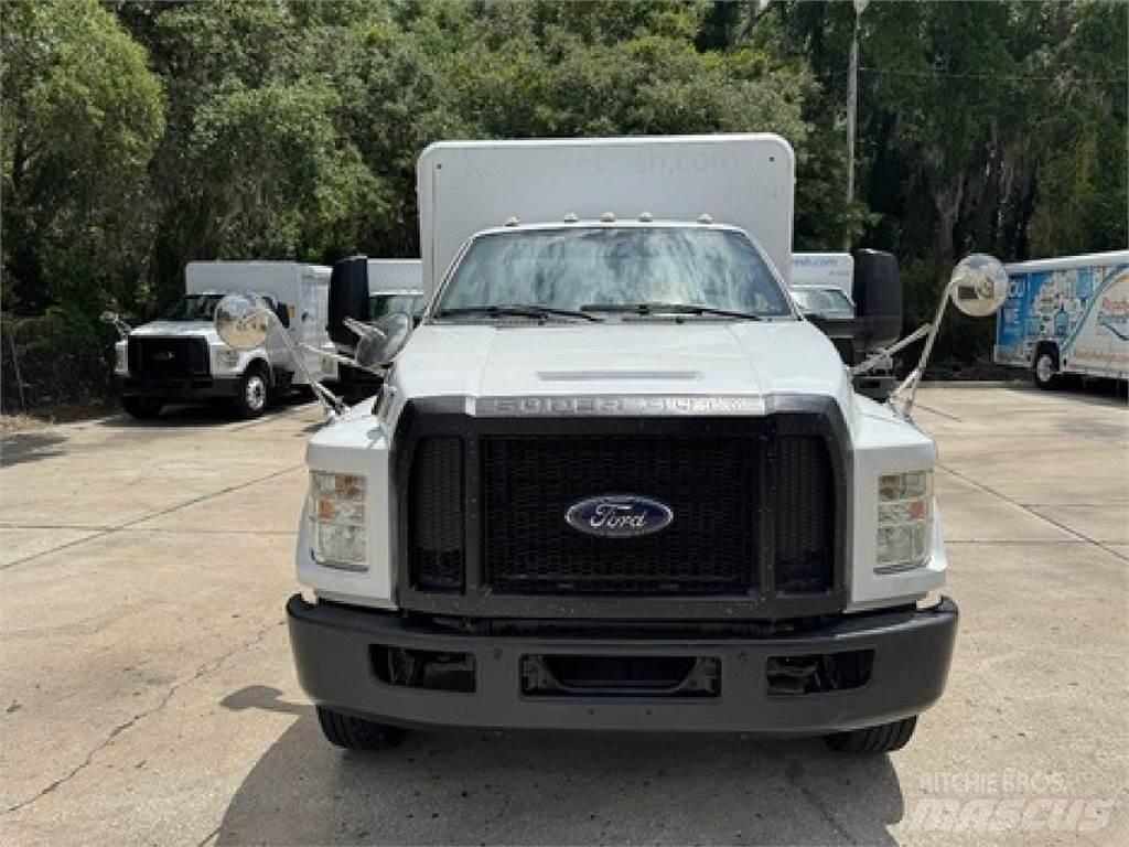 Ford F650 Tovornjaki za prevoz pijač