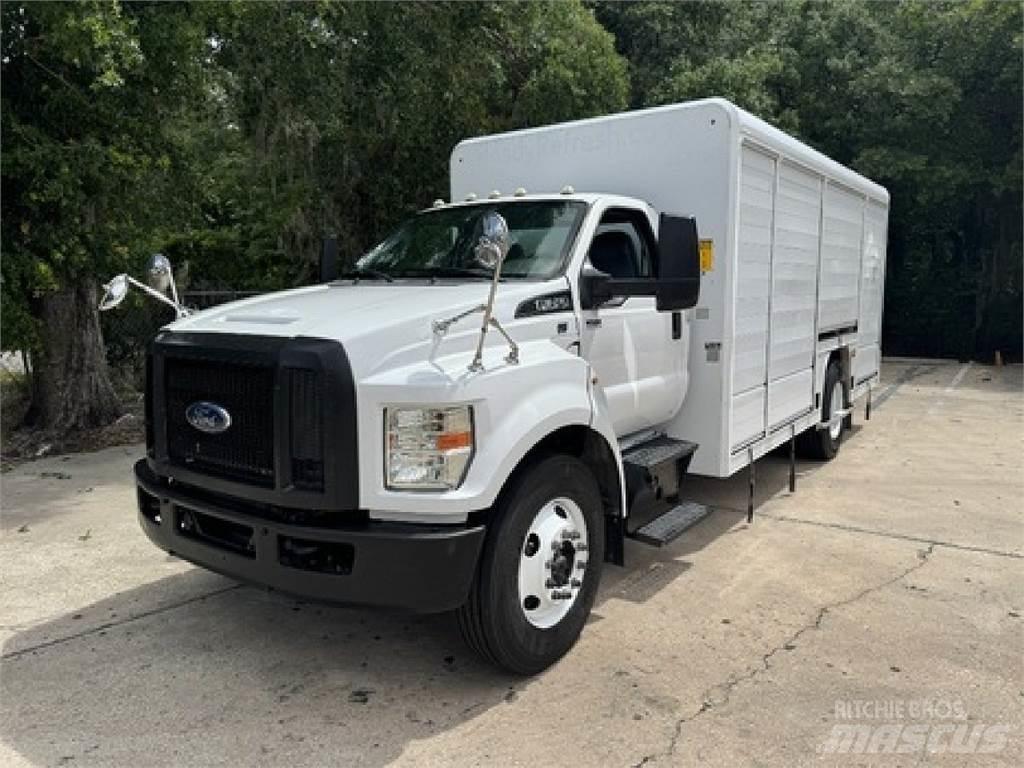 Ford F650 Tovornjaki za prevoz pijač