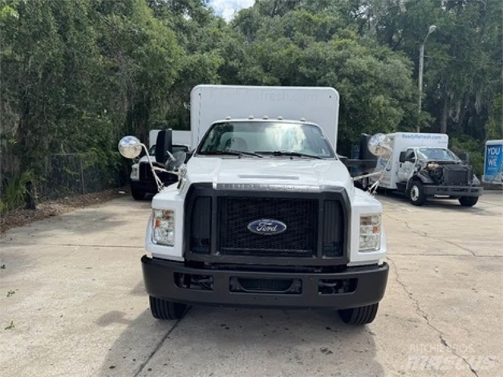 Ford F650 Tovornjaki za prevoz pijač