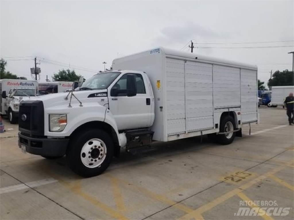 Ford F650 Tovornjaki za prevoz pijač