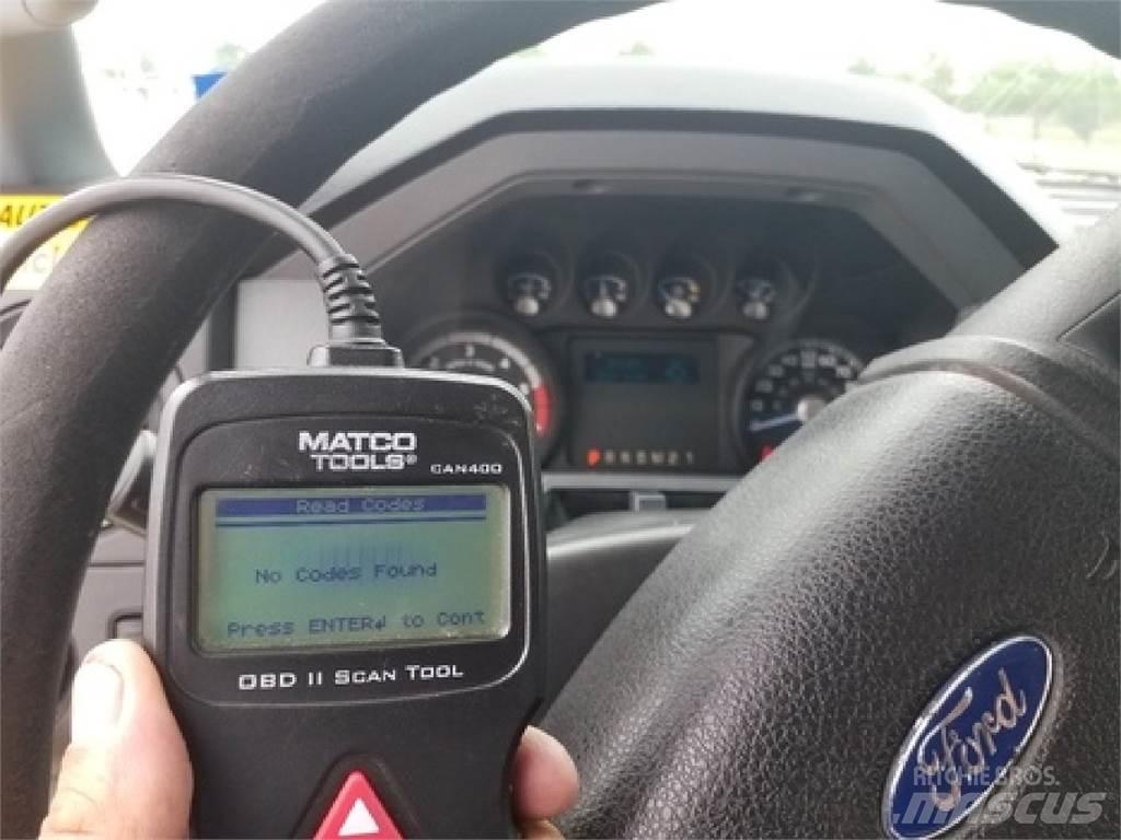 Ford F650 Tovornjaki za prevoz pijač