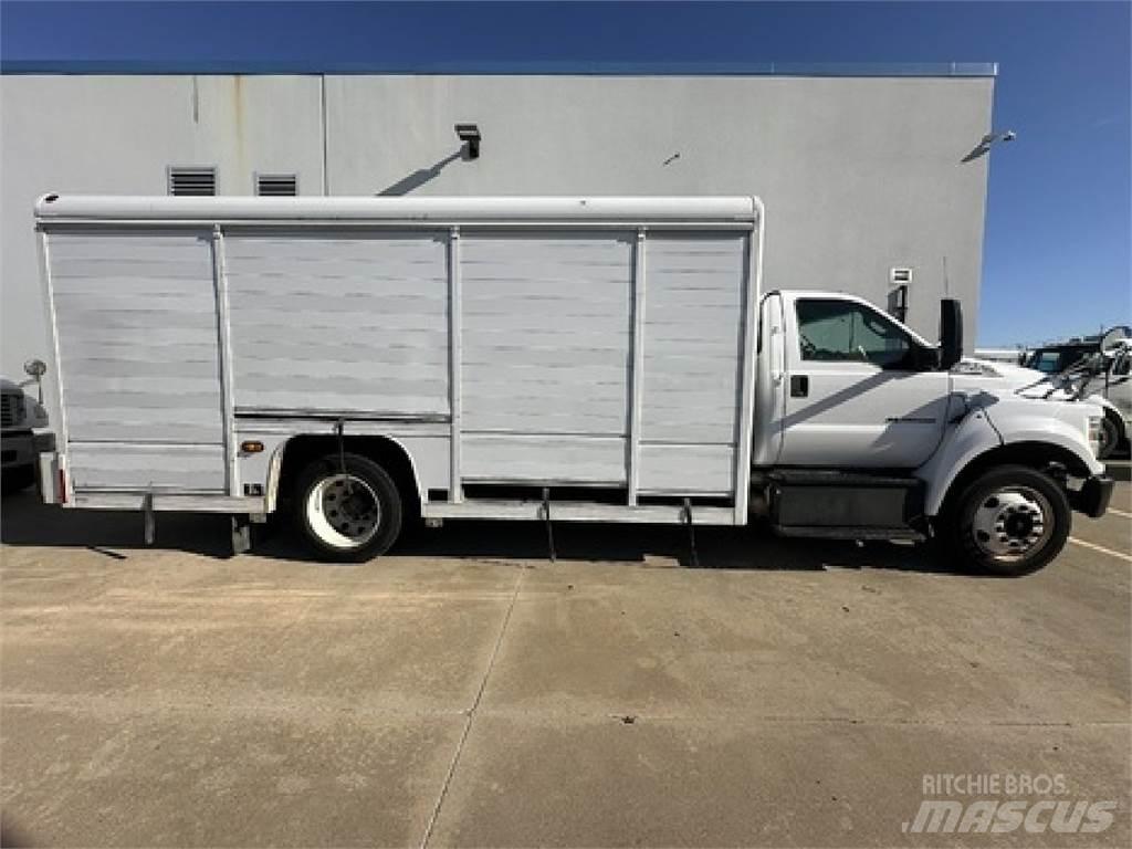 Ford F650 Tovornjaki za prevoz pijač