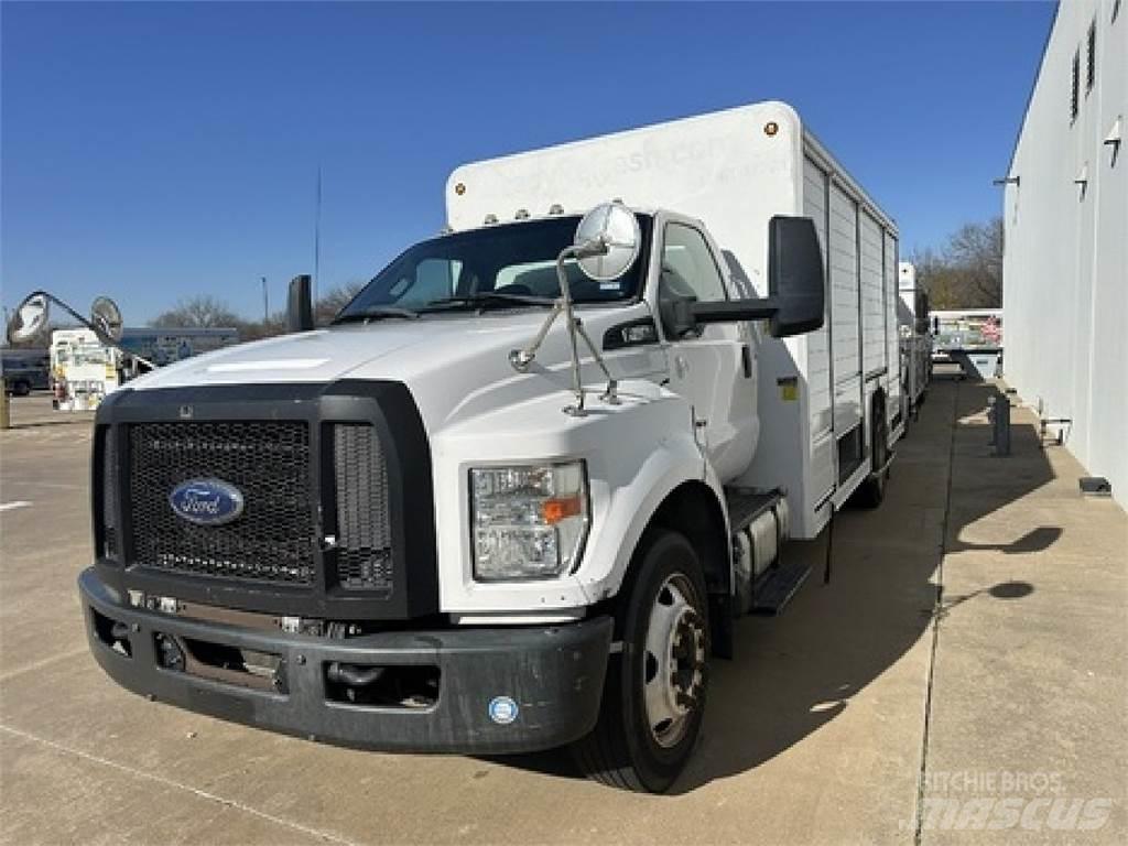Ford F650 Tovornjaki za prevoz pijač