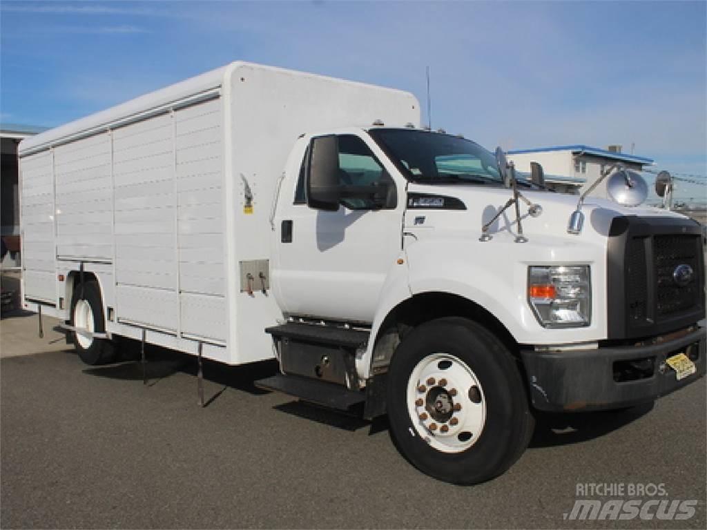 Ford F650 Tovornjaki za prevoz pijač
