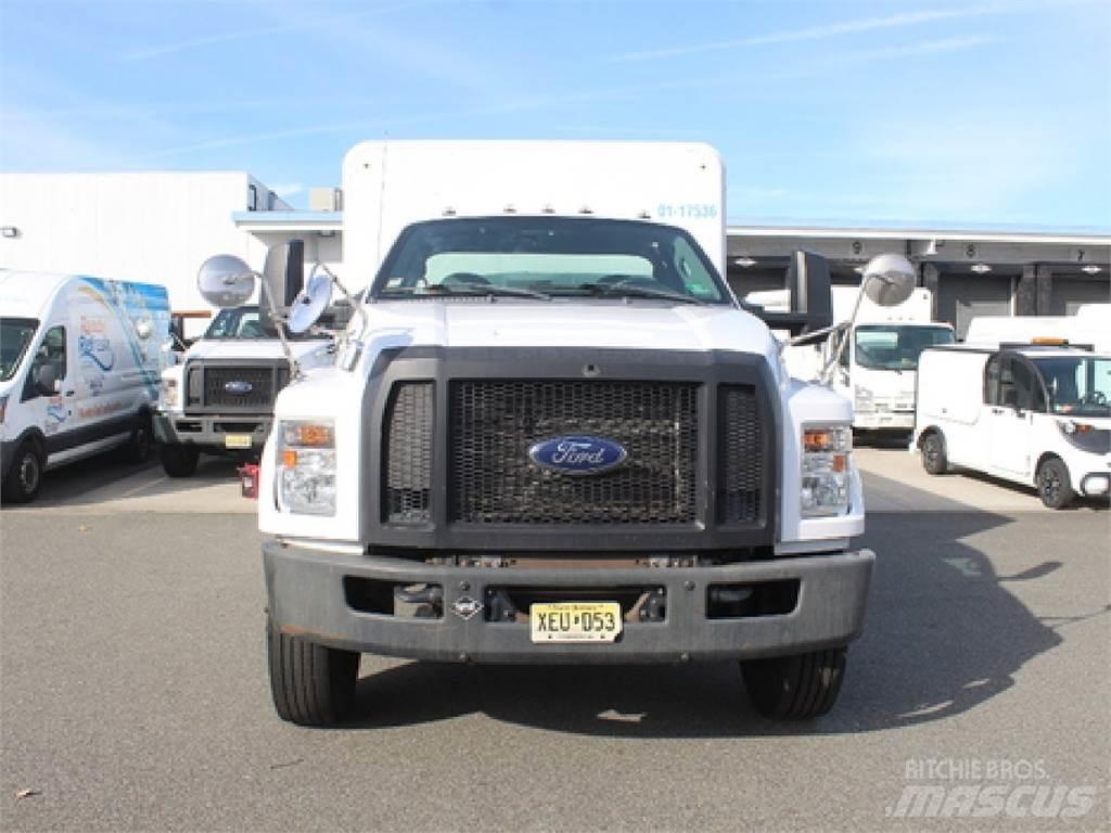Ford F650 Tovornjaki za prevoz pijač