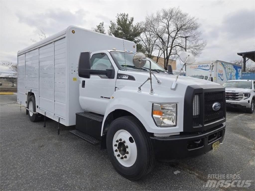 Ford F650 Tovornjaki za prevoz pijač