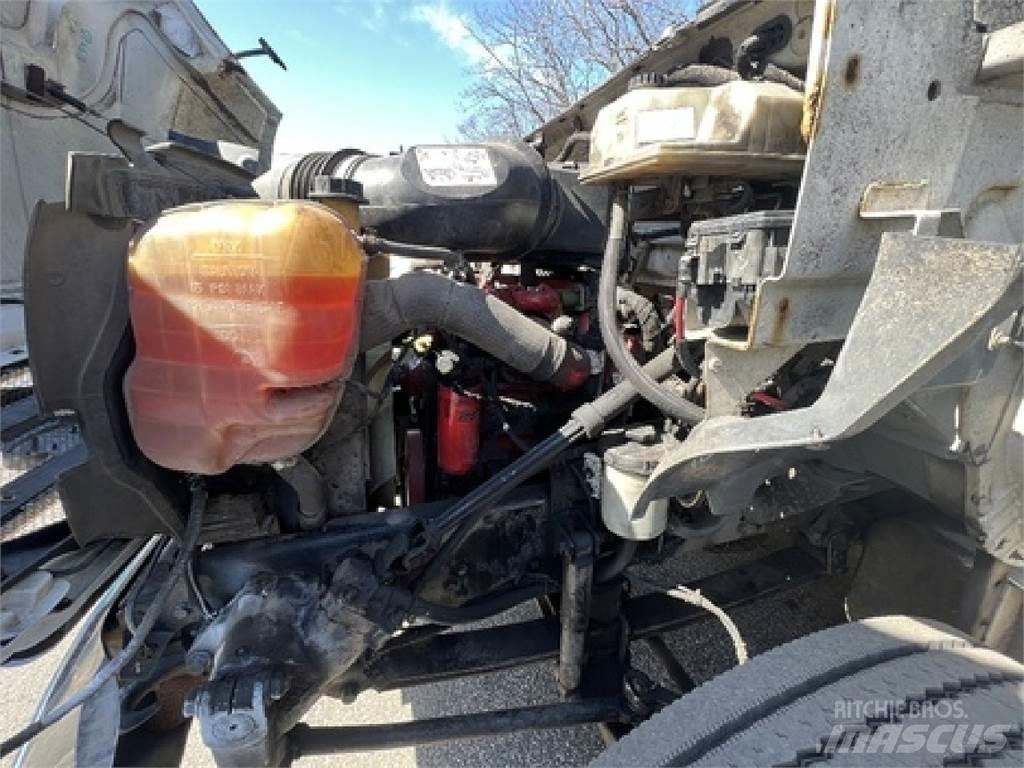 Ford F750 Tovornjaki zabojniki