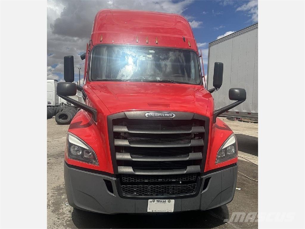 Freightliner CA126 Vlačilci
