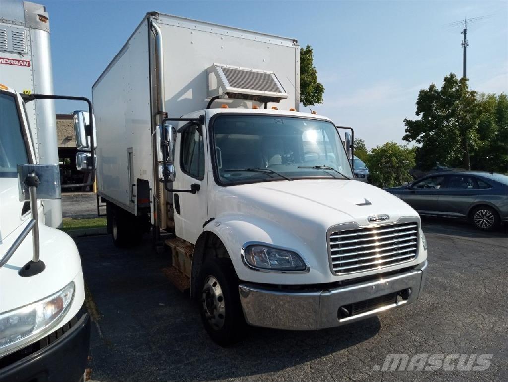 Freightliner M2-106 Tovornjaki zabojniki