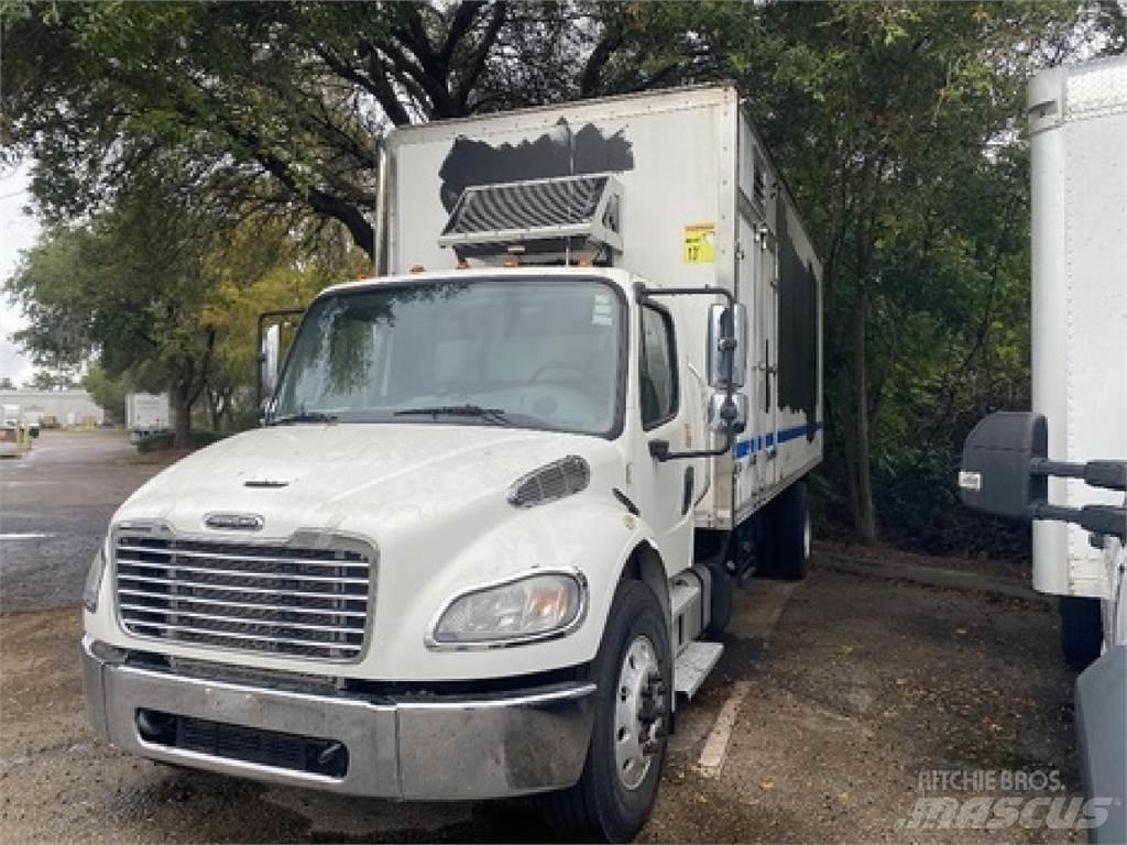 Freightliner M2-106 Tovornjaki zabojniki