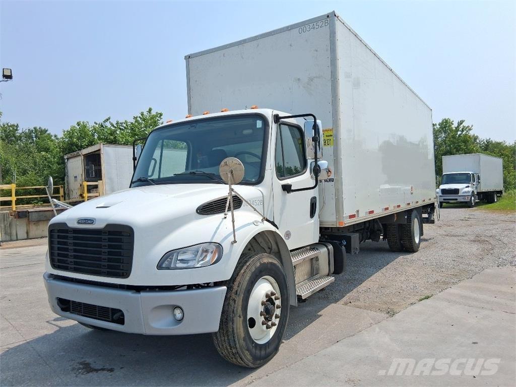 Freightliner M2-106 Tovornjaki zabojniki