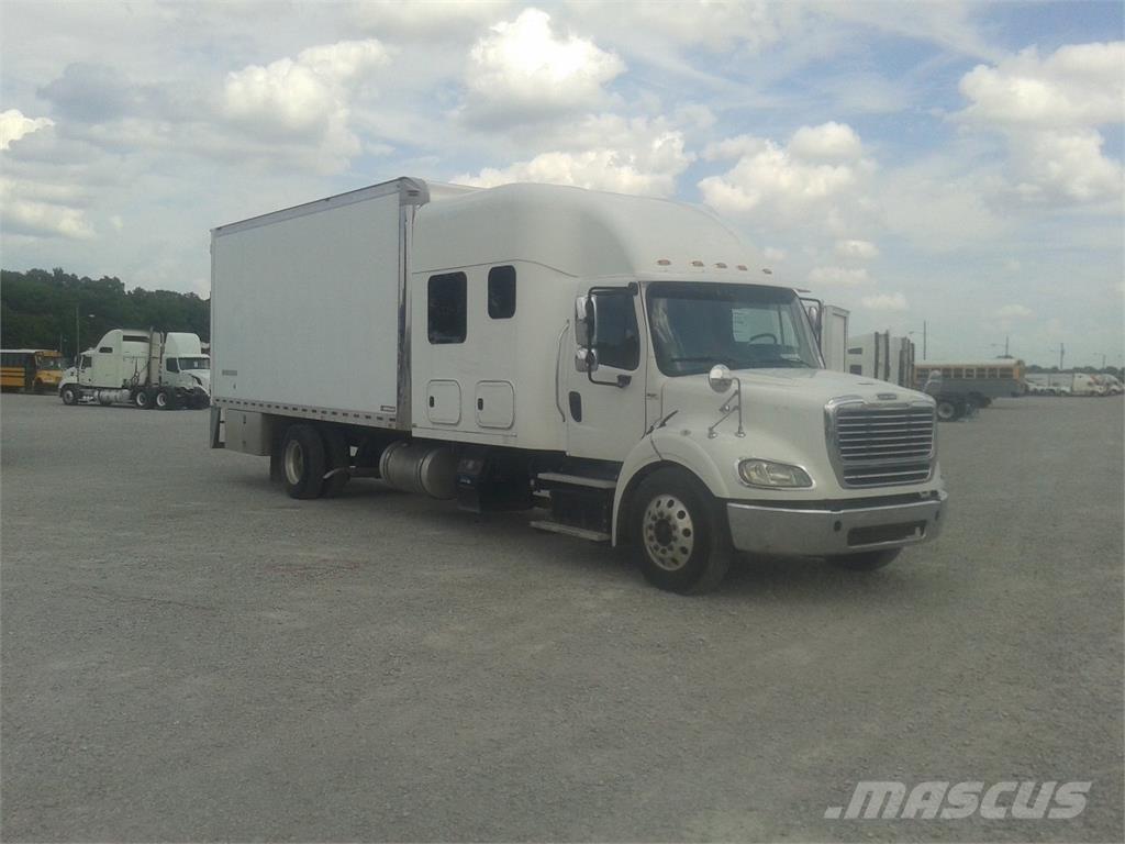 Freightliner M2-112 Tovornjaki zabojniki