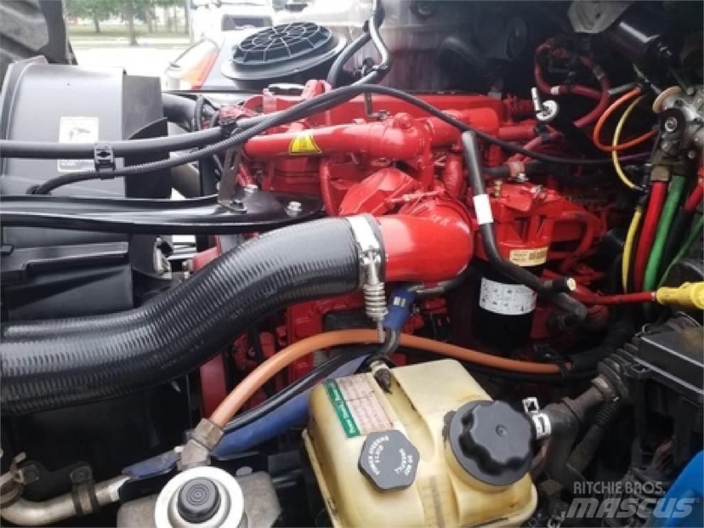 Freightliner M2106 Tovornjaki za prevoz pijač