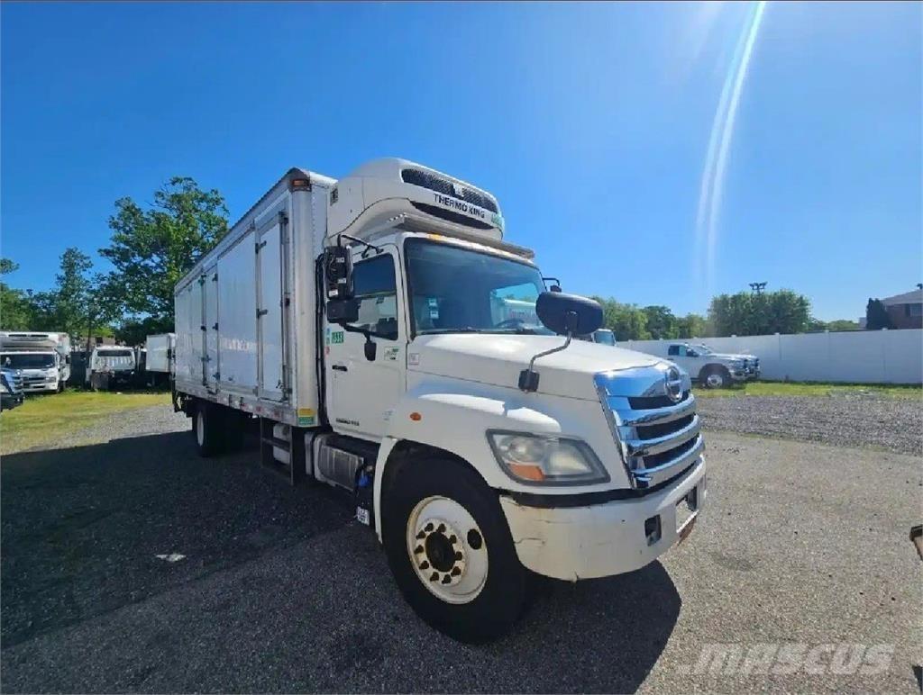 Hino 268 Tovornjaki hladilniki