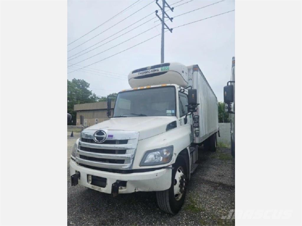 Hino 338 Tovornjaki hladilniki