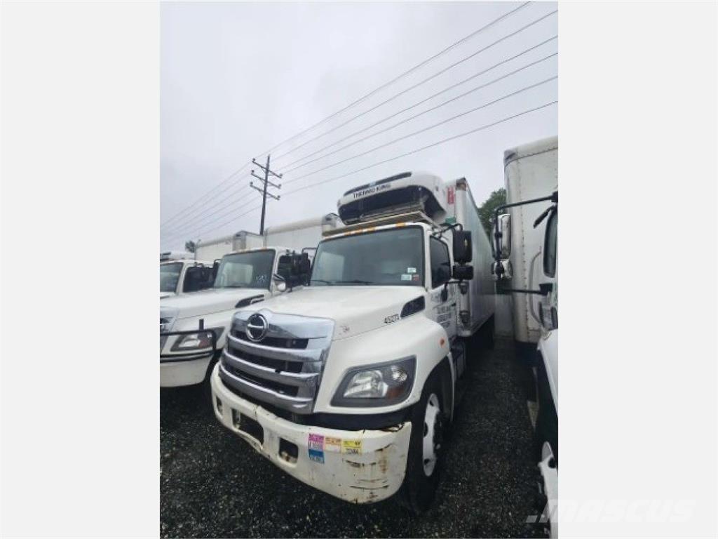 Hino 338 Tovornjaki hladilniki