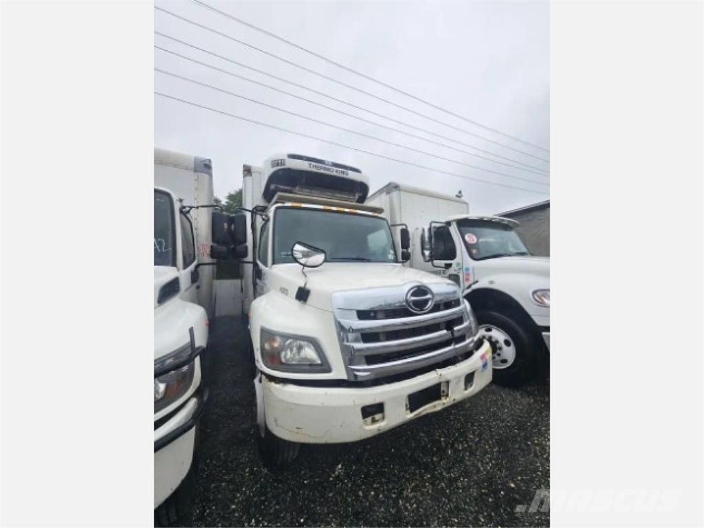 Hino 338 Tovornjaki hladilniki