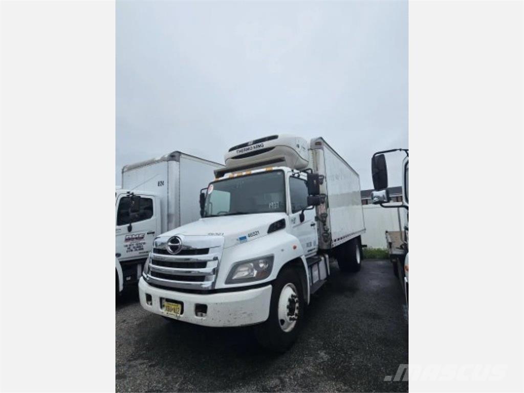 Hino 338 Tovornjaki hladilniki