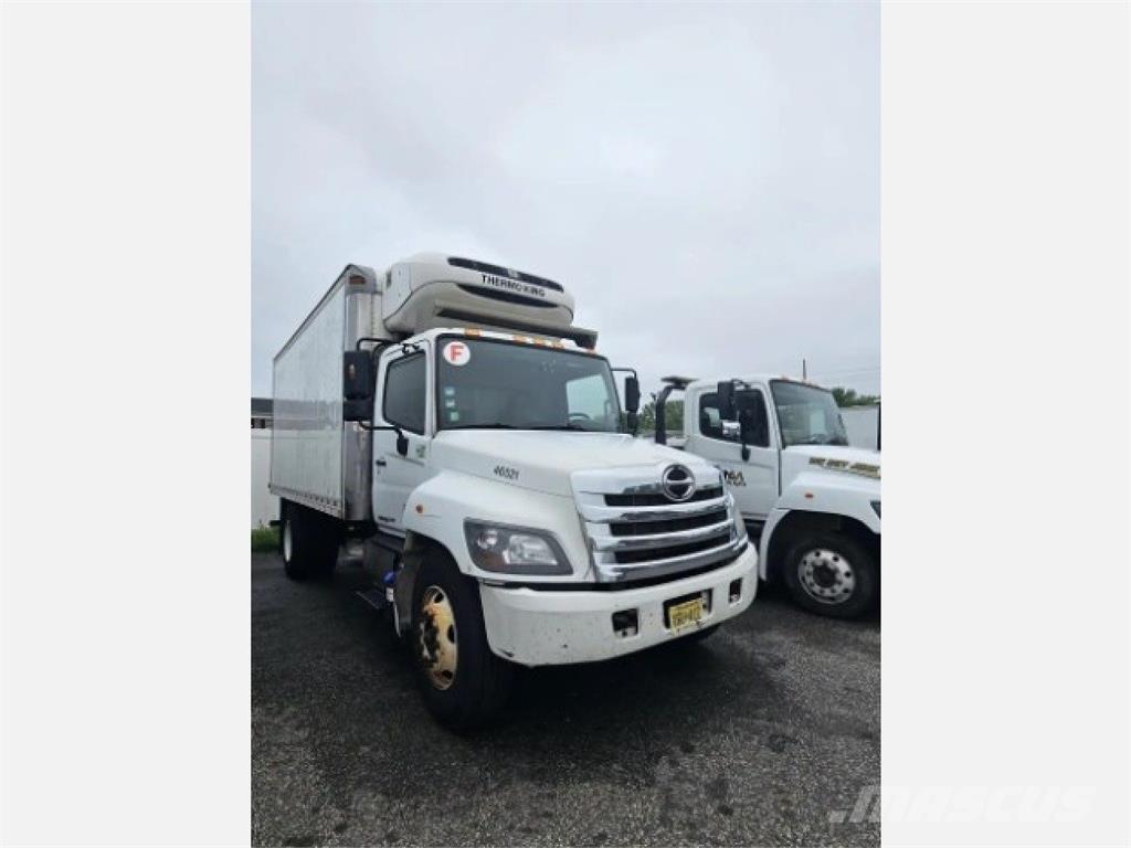 Hino 338 Tovornjaki hladilniki