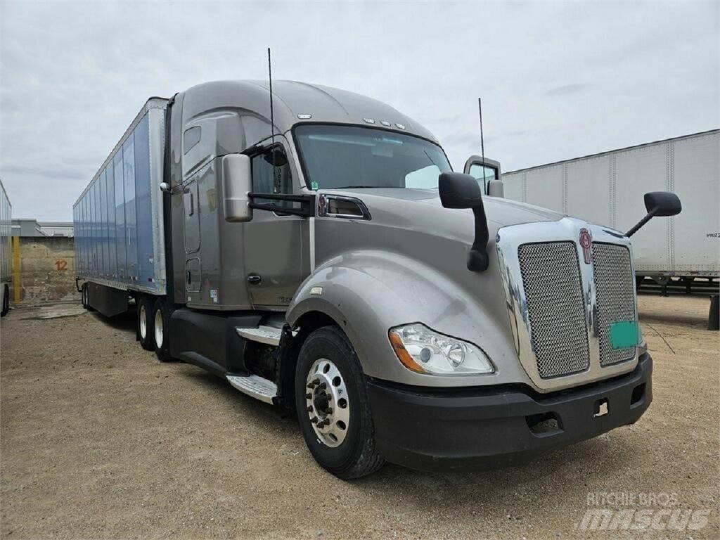 Kenworth T680 Vlačilci