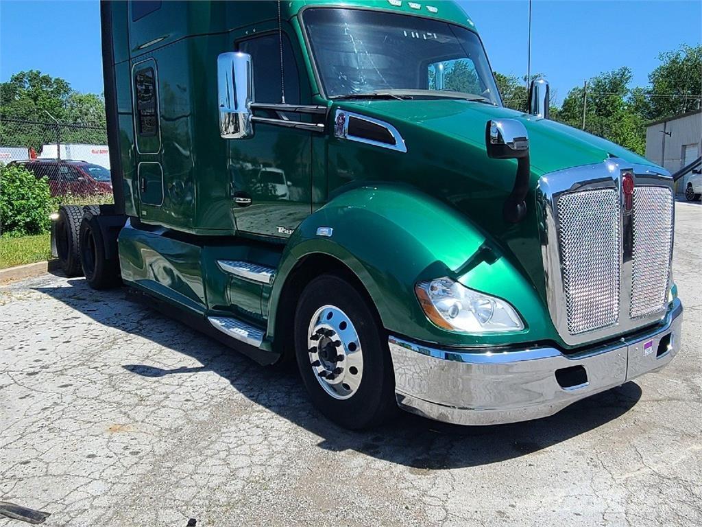 Kenworth T680 Vlačilci