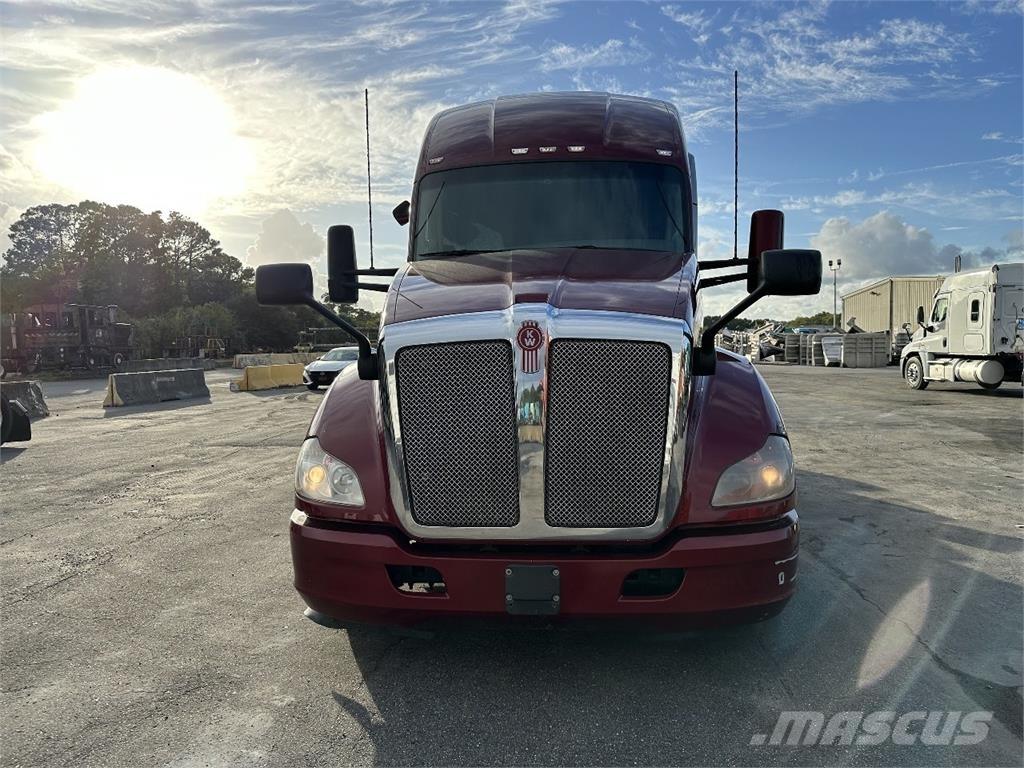 Kenworth T680 Vlačilci