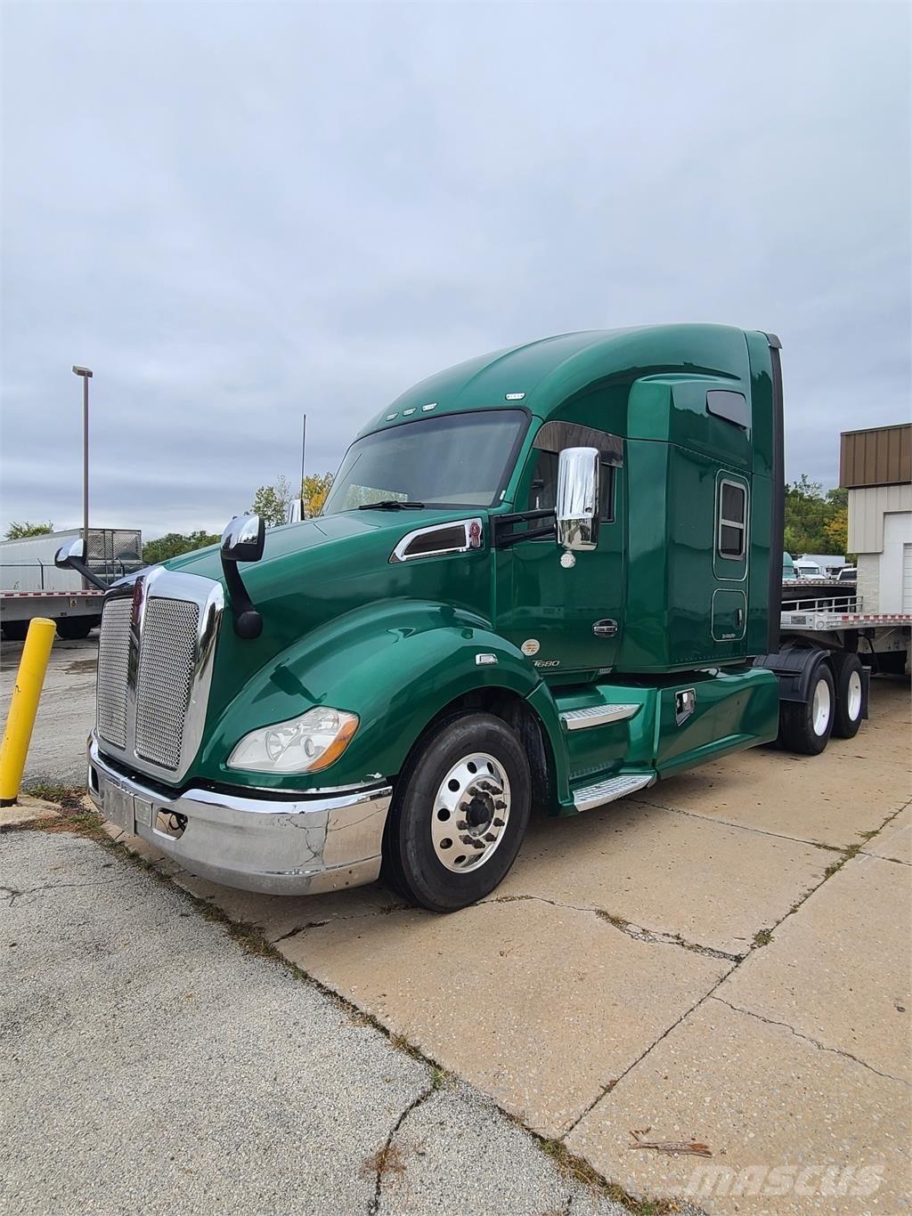 Kenworth T680 Vlačilci
