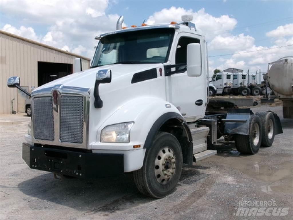Kenworth T880 Vlačilci