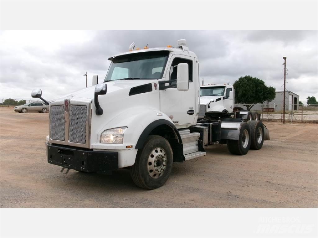 Kenworth T880 Vlačilci
