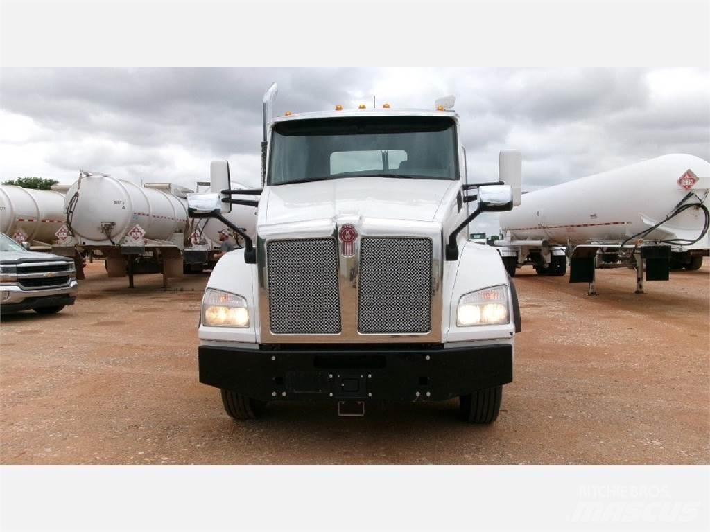 Kenworth T880 Vlačilci
