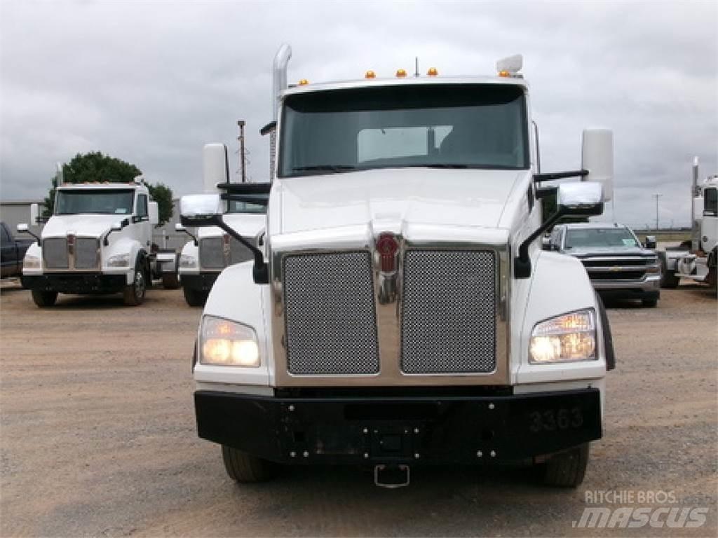 Kenworth T880 Vlačilci