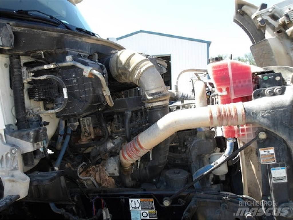 Kenworth T880 Vlačilci