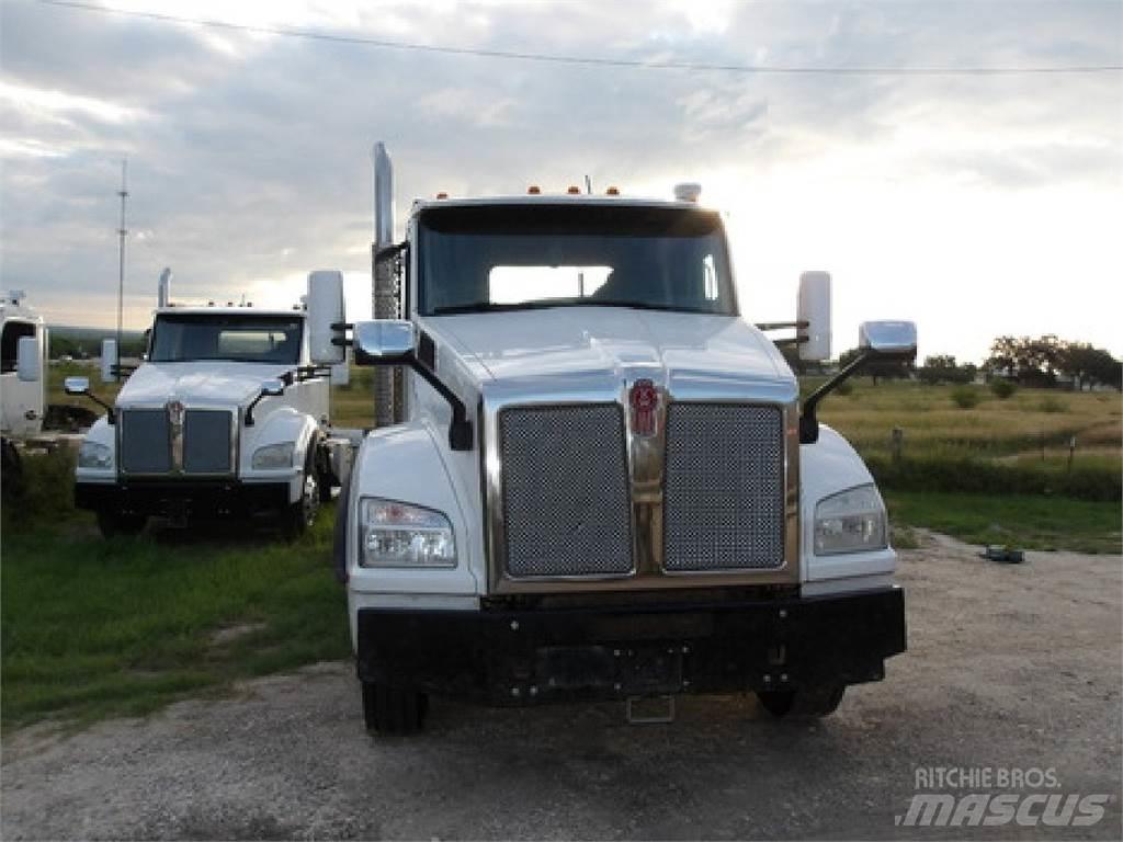 Kenworth T880 Vlačilci