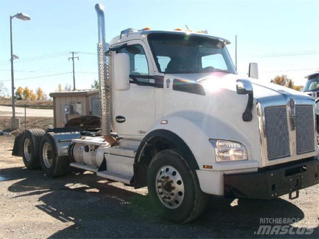 Kenworth T880 Vlačilci