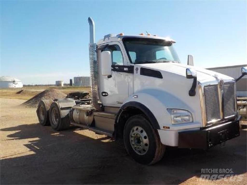Kenworth T880 Vlačilci